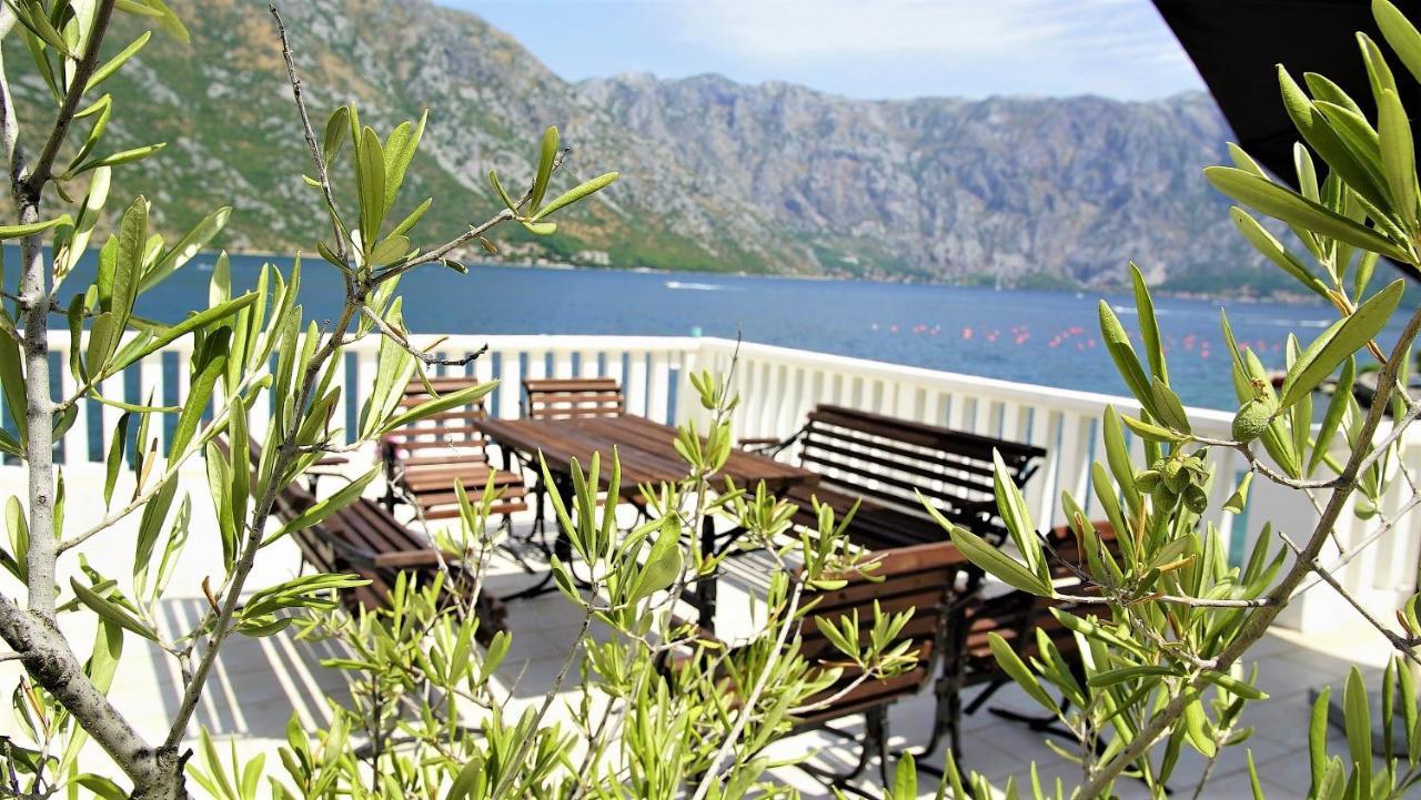 Penthouse Stoliv New Spa-Pool Villa Is Located 5M From The Sea, Exclusive Terrace,Private Jetty Wih Sunbeds, Pebble Beach, Secluded Location Total Area 375M2 At Your Disposal โกตอร์ ภายนอก รูปภาพ
